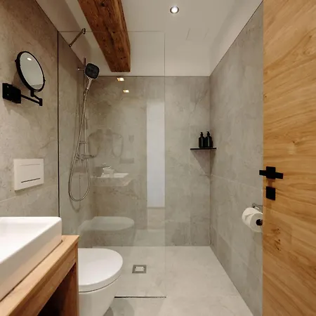 Juma Alpine Living *